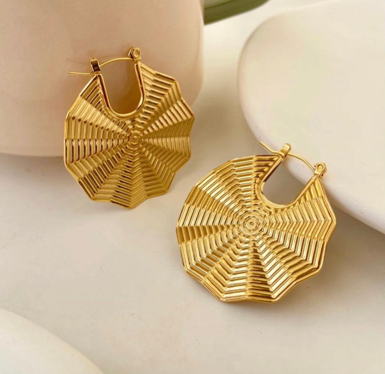 Cascading Lace Fan Earring